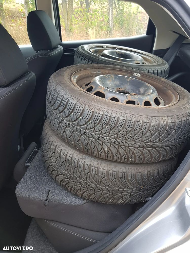 Mazda 2 1.3i TE - 20