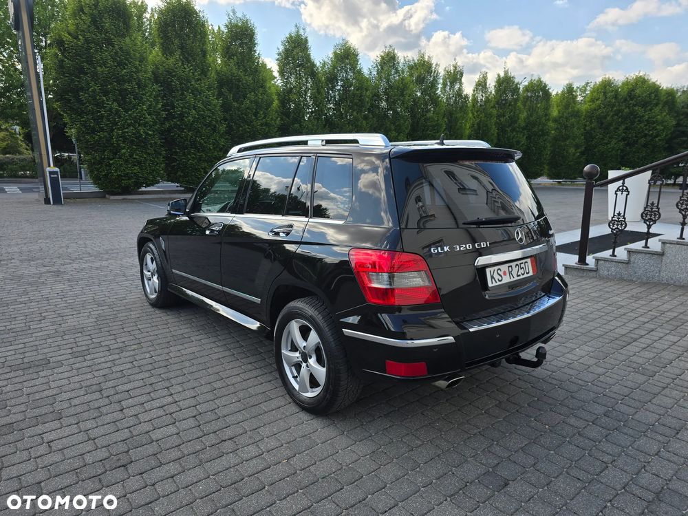 Mercedes-Benz GLK 320 CDI DPF 4Matic 7G-TRONIC - 10