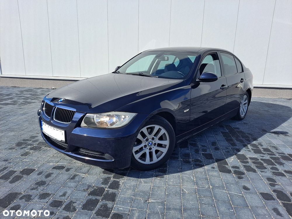 BMW Seria 3 320i - 2