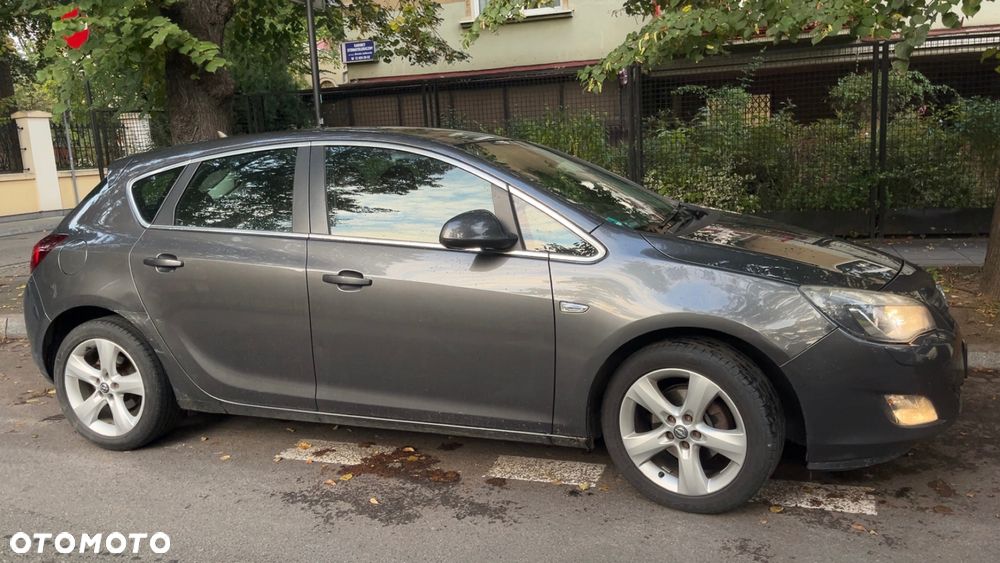 Opel Astra - 4