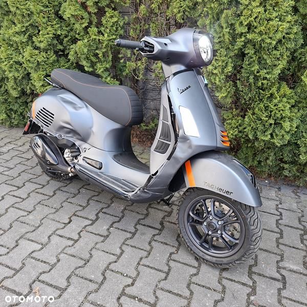 Vespa GTS - 11
