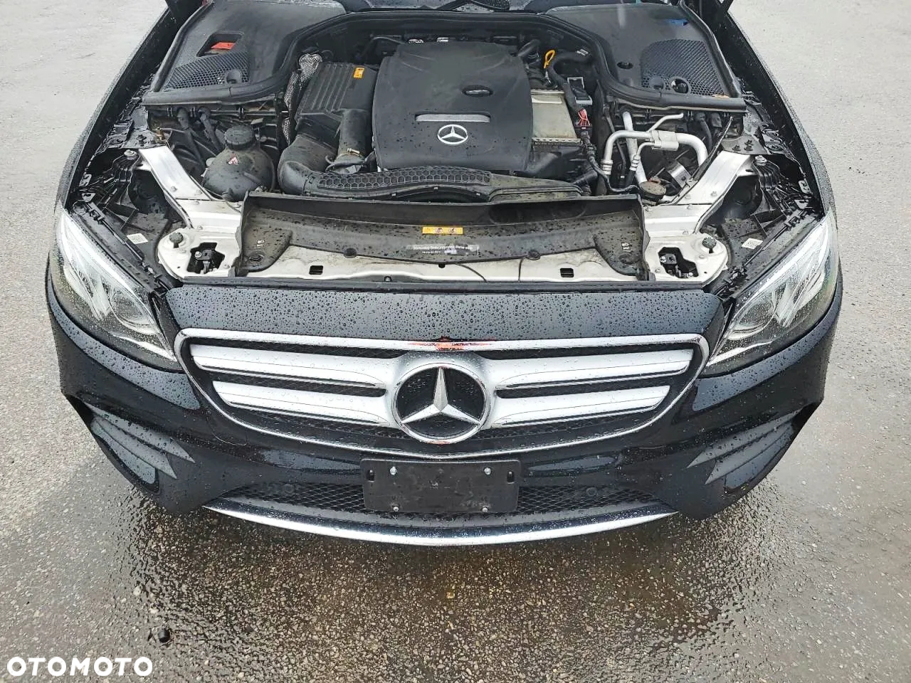 Mercedes-Benz Klasa E 300 9G-TRONIC - 11