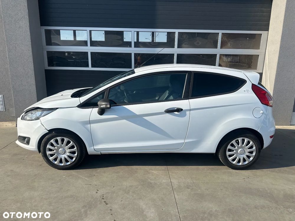 Ford Fiesta 1.5 TDCi SYNC Edition - 4