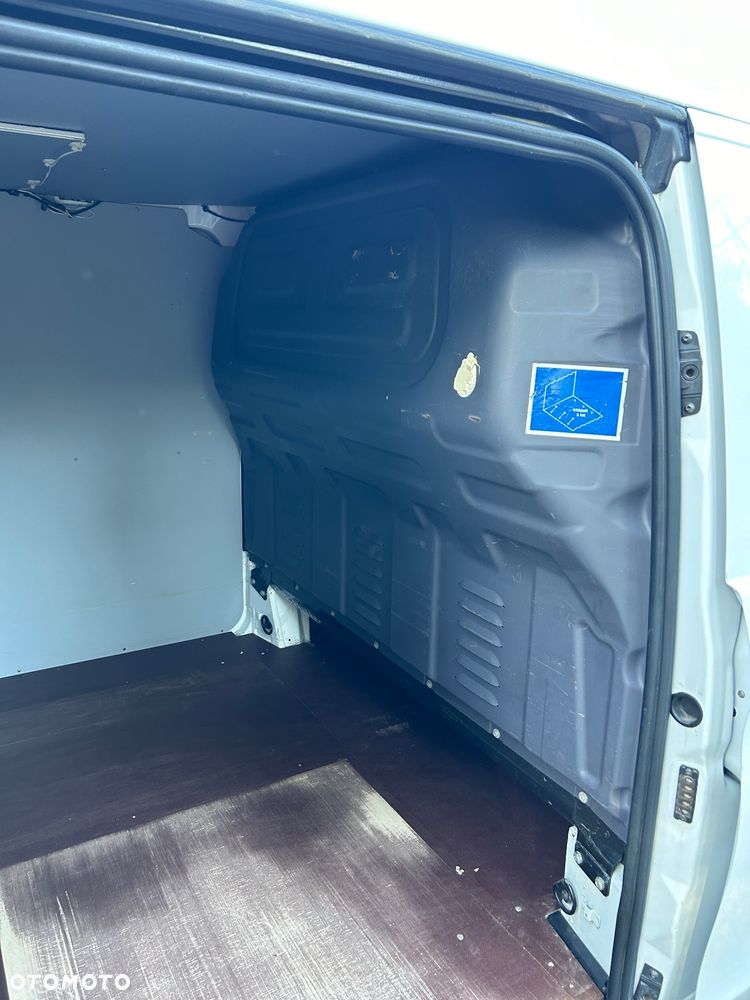 Mercedes-Benz Vito - 22