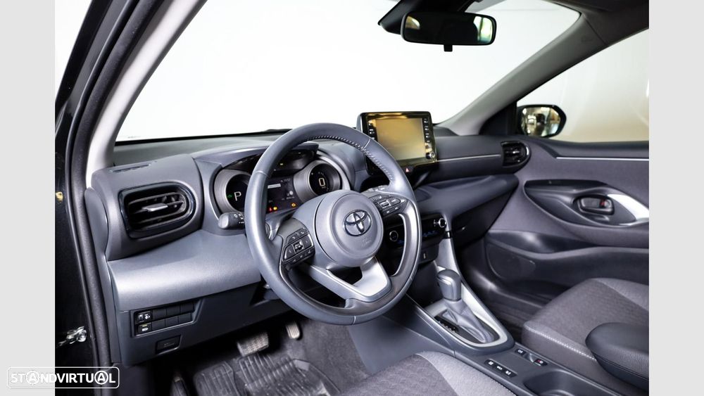 Toyota Yaris - 8
