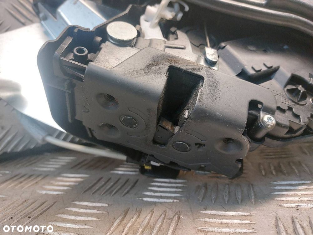 MECHANIZM SZYBY LEWY TYŁ KOMPLETNY KLAMKA WIĄZKA VOLVO XC60 I 30753329 - 9