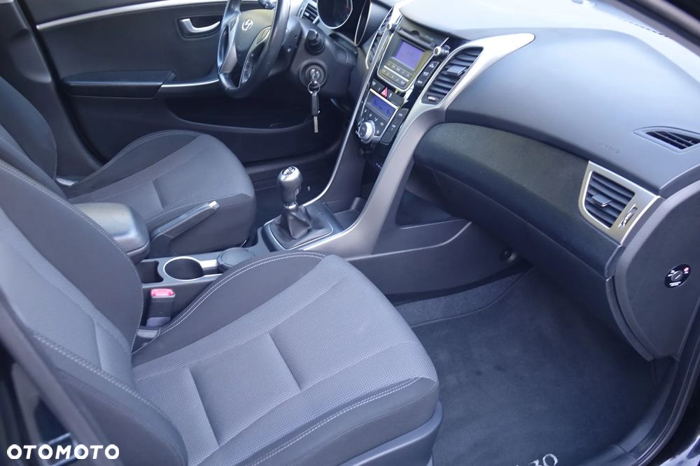 Hyundai i30 1.4 Style - 12