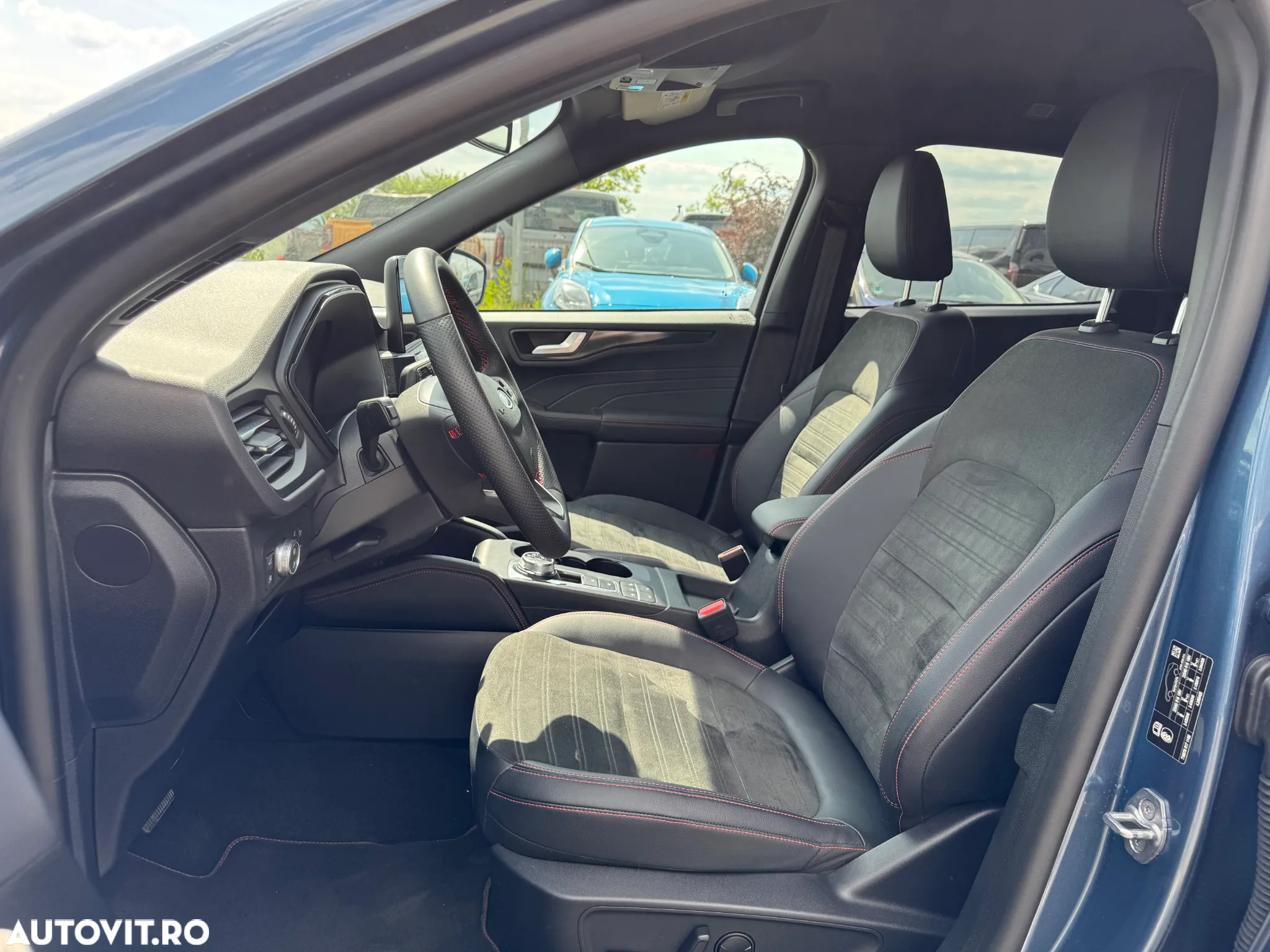 Ford Kuga 2.5 Duratec PHEV ST Line X - 12