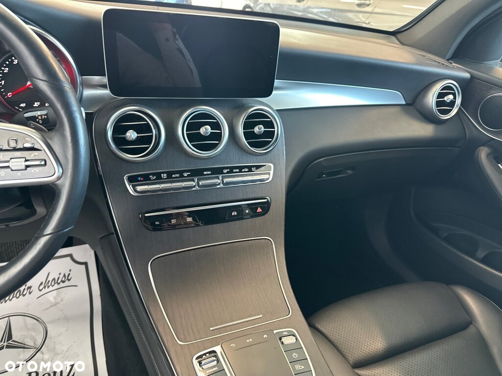 Mercedes-Benz GLC 300 4Matic 9G-TRONIC Edition AMG Line - 8