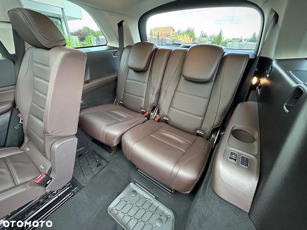 Mercedes-Benz GLS - 37