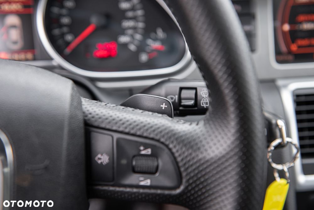 Audi Q7 3.0 TDI DPF quattro tiptronic - 23