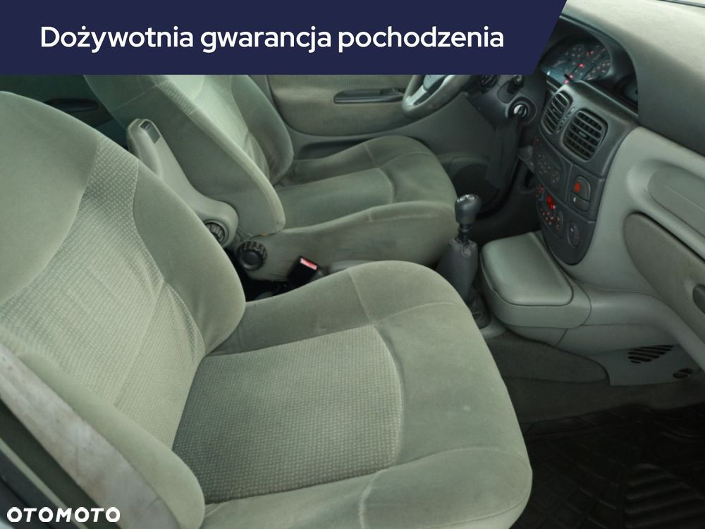Renault Scenic - 9