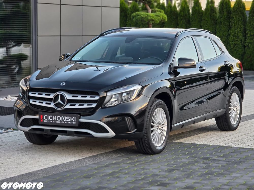 Mercedes-Benz GLA 180 7G-DCT Style - 3