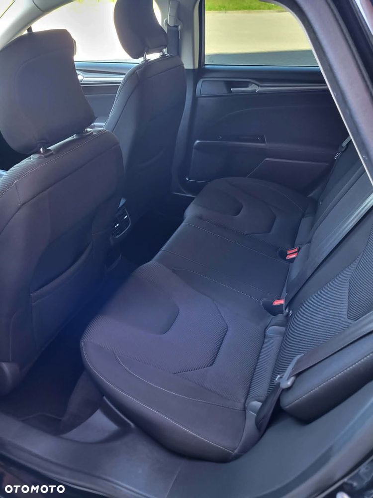 Ford Mondeo 2.0 TDCi STart-Stopp PowerShift-Aut Titanium - 12