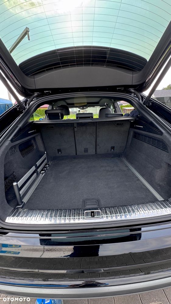 Audi Q8 55 TFSI mHEV Quattro Tiptronic - 11