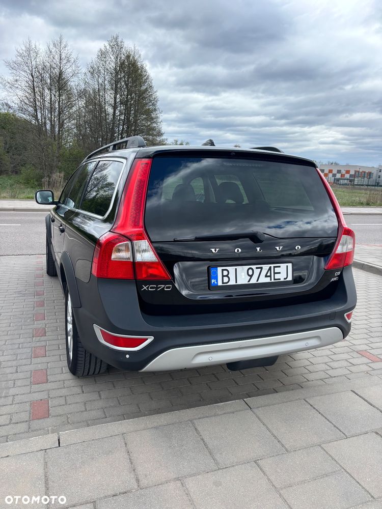 Volvo XC 70 D5 AWD Summum - 3