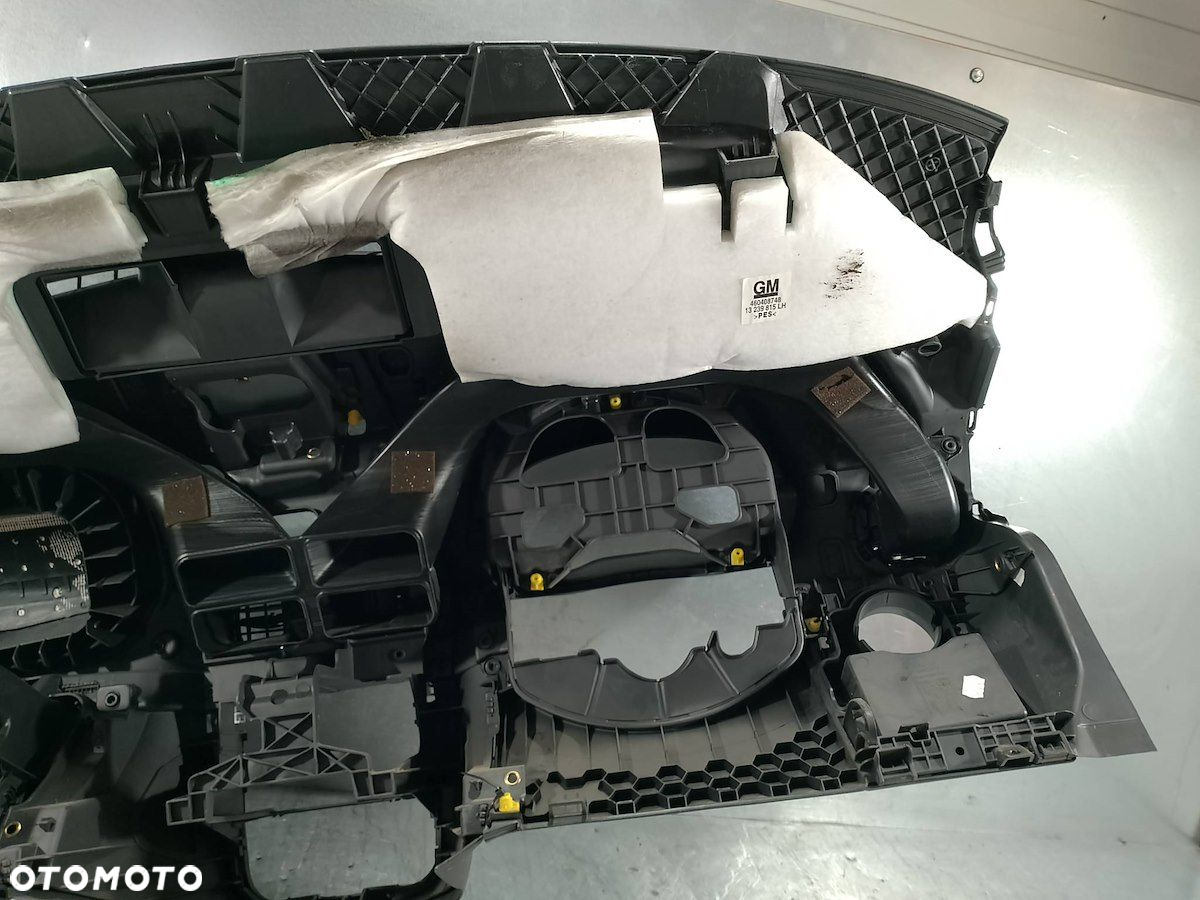 DESKA ROZDZIELCZA,KONSOLA ,PODUSZKI SENSOR OPEL CORSA D 13184102 - 13