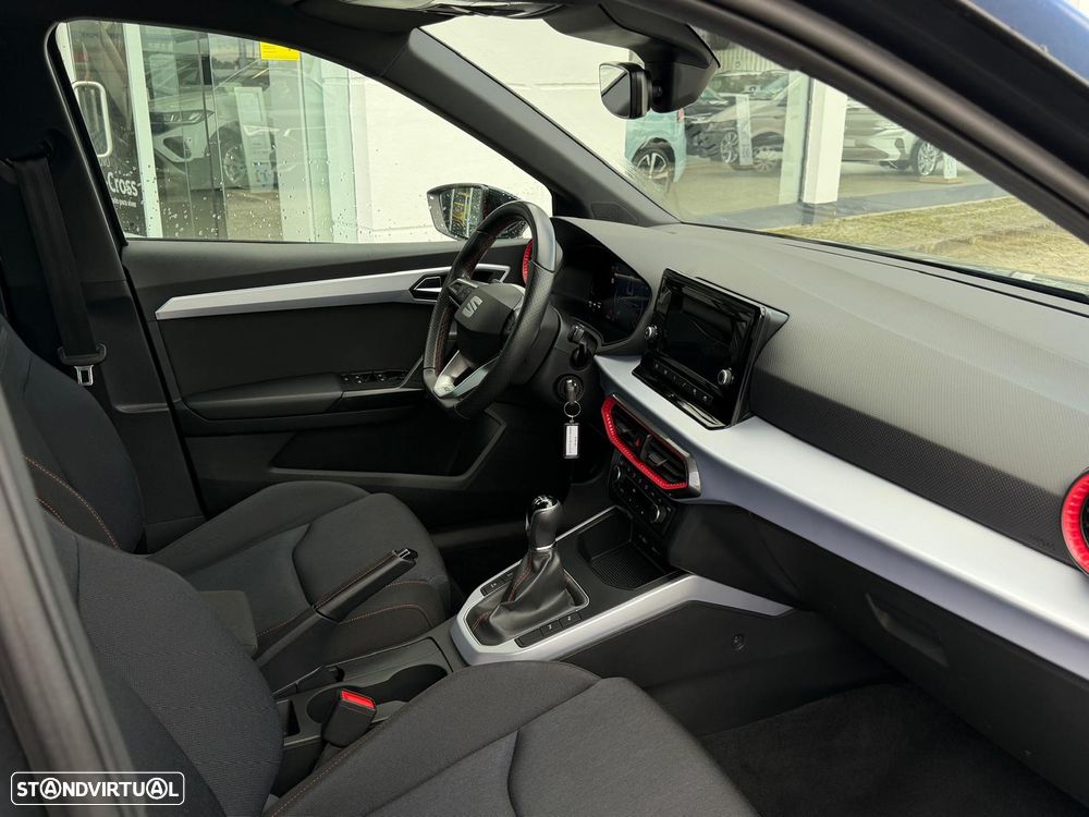 SEAT Arona 1.0 TSI FR - 10