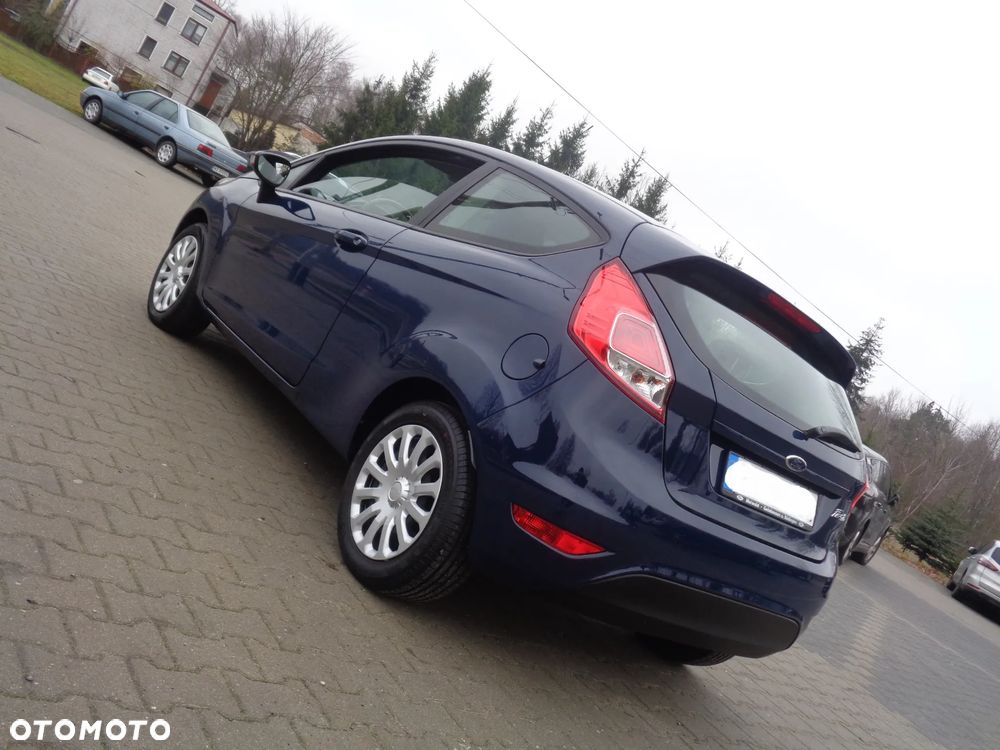 Ford Fiesta 1.25 Champions Edition - 4