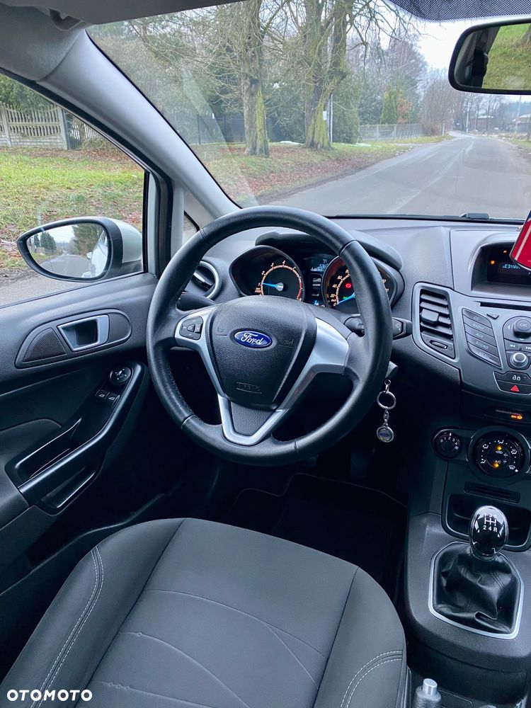 Ford Fiesta 1.25 Titanium - 19