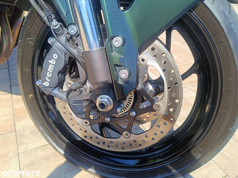 Suzuki GSX 1000 - 17