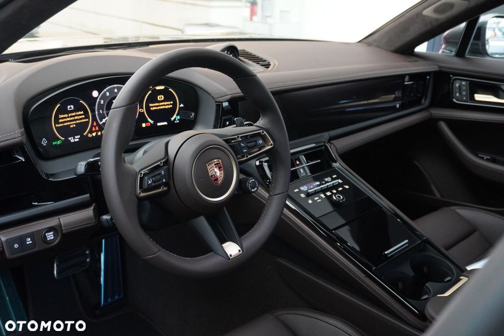 Porsche Panamera GTS - 14