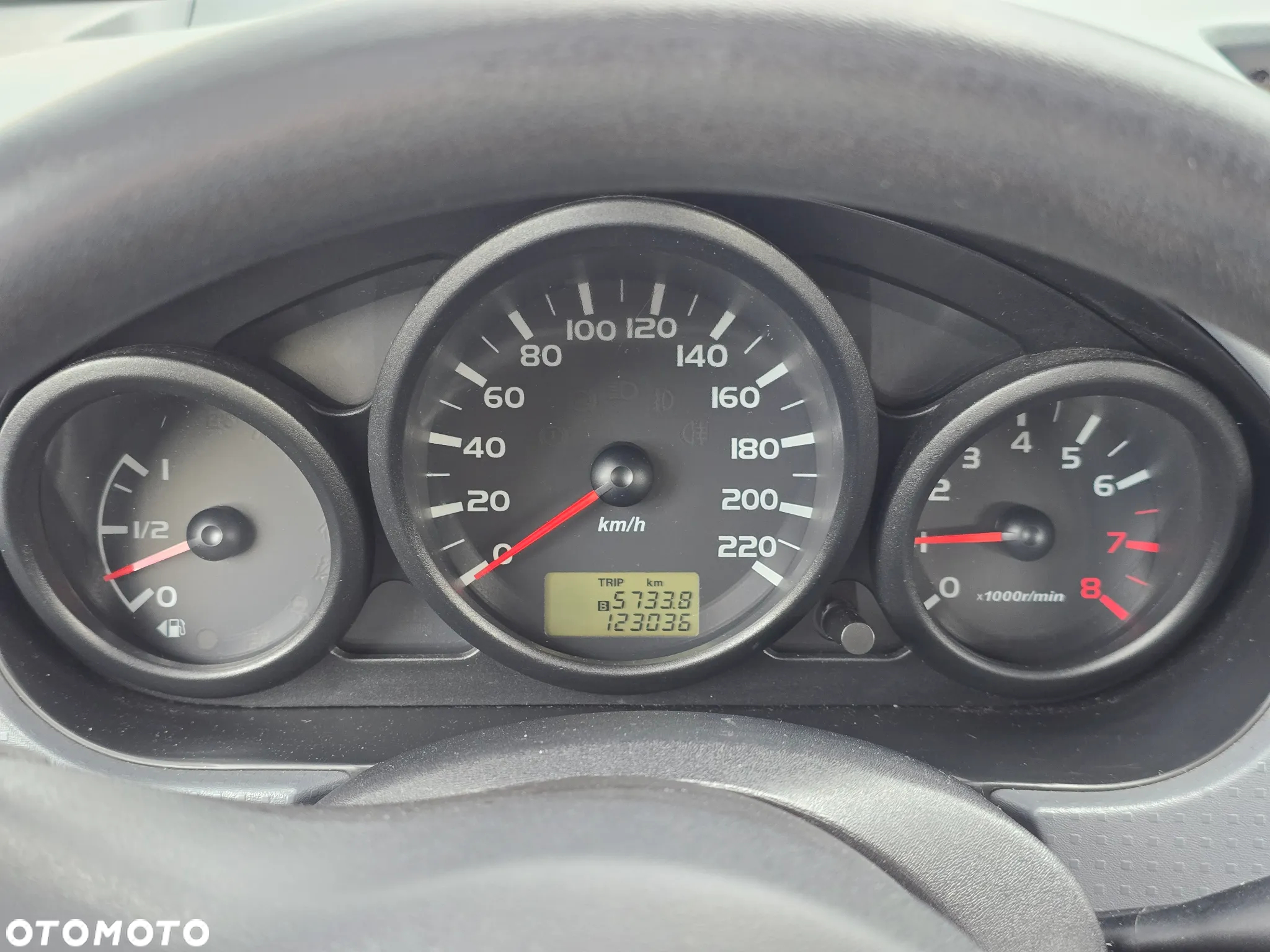 Mitsubishi Colt 1.1 Inform - 11
