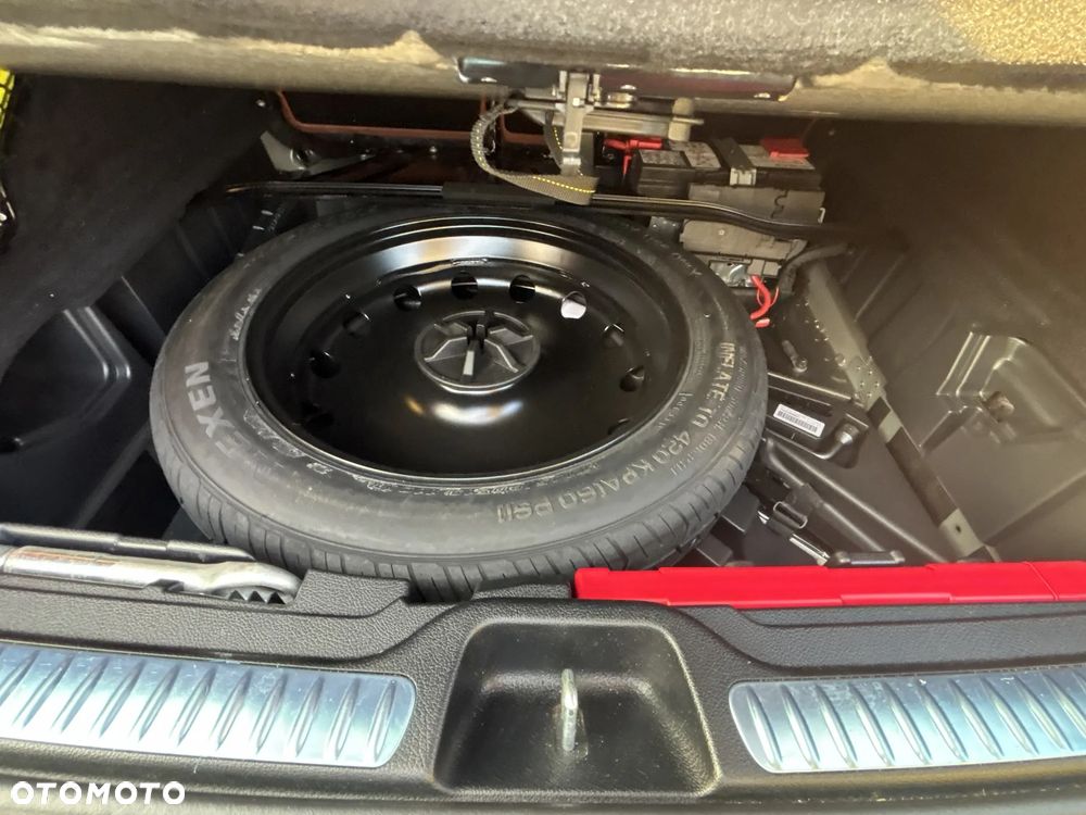 Mercedes-Benz GLC 220 d mHEV 4-Matic Avantgarde - 13