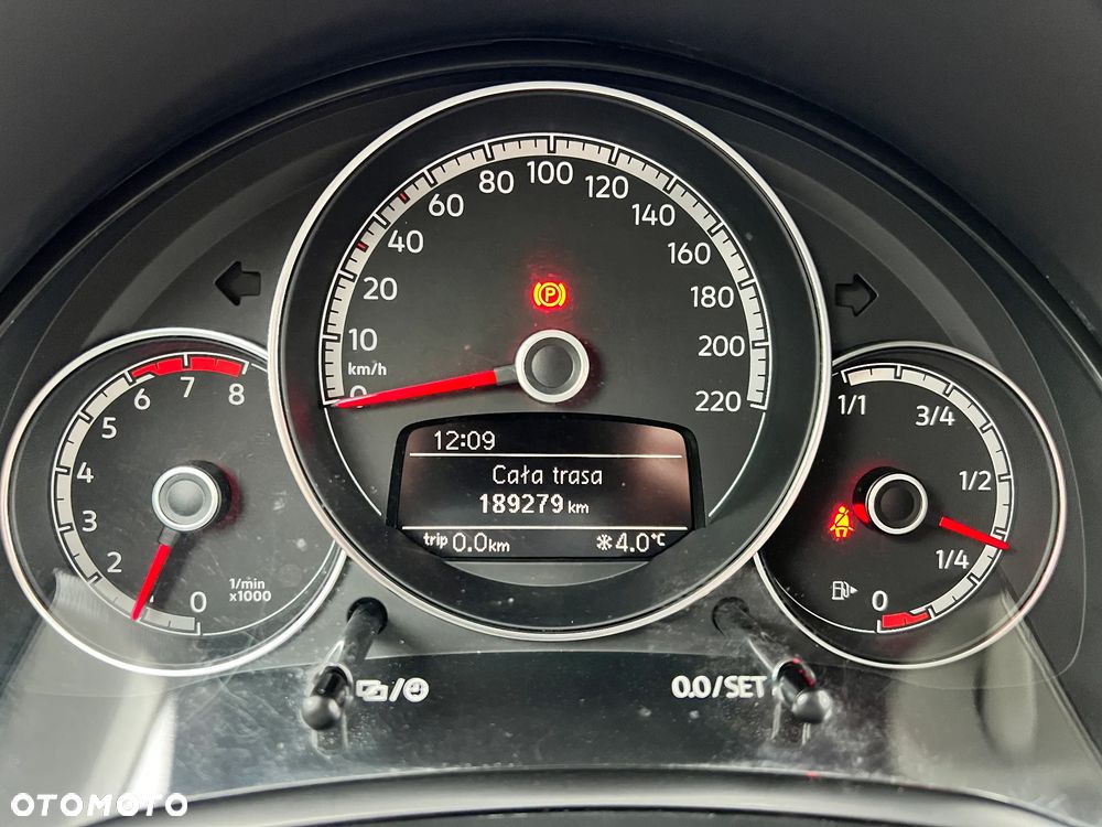 Volkswagen up! TSI (BlueMotion Technology) high - 15