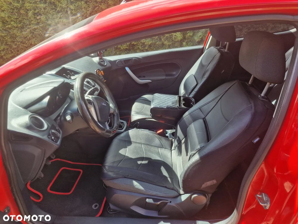 Ford Fiesta 1.25 Ambiente EU5 - 17
