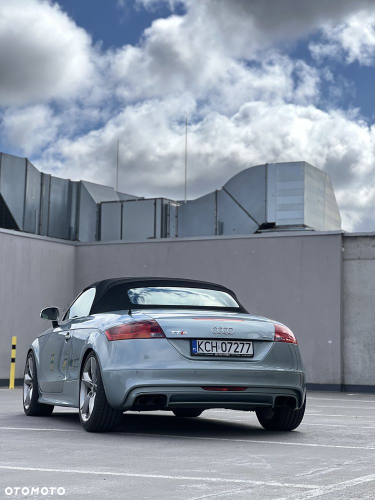 Audi TT Roadster - 7