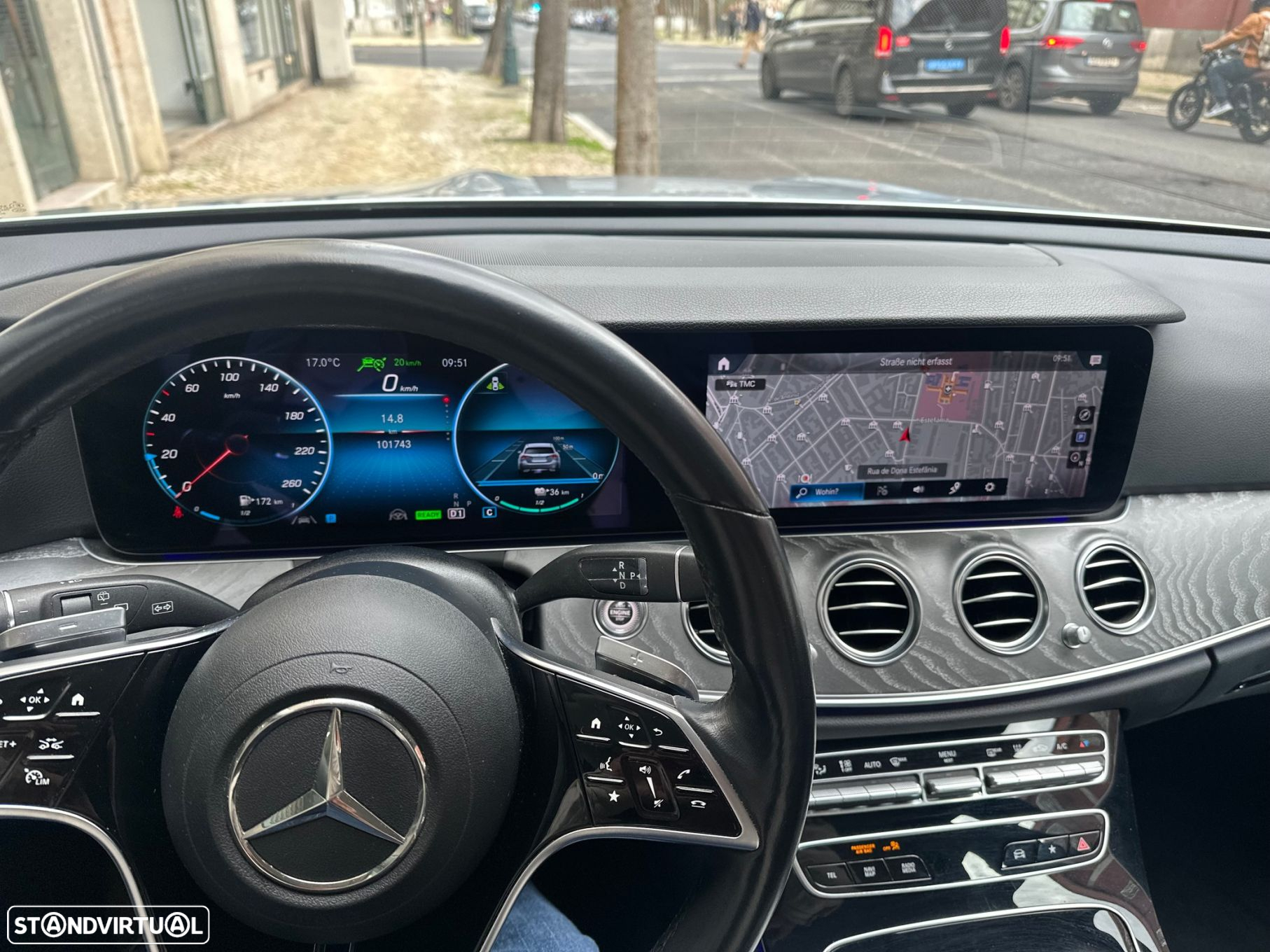 Mercedes-Benz E 300 de Avantgarde - 18