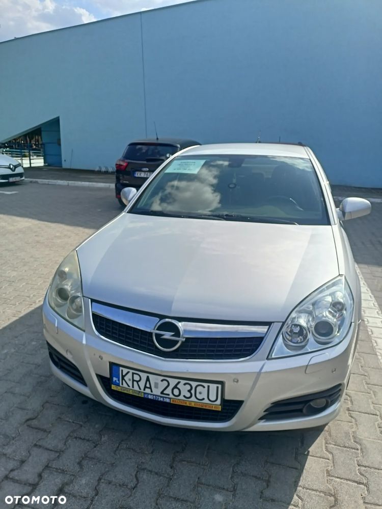 Opel Vectra 2.2 Edition - 1