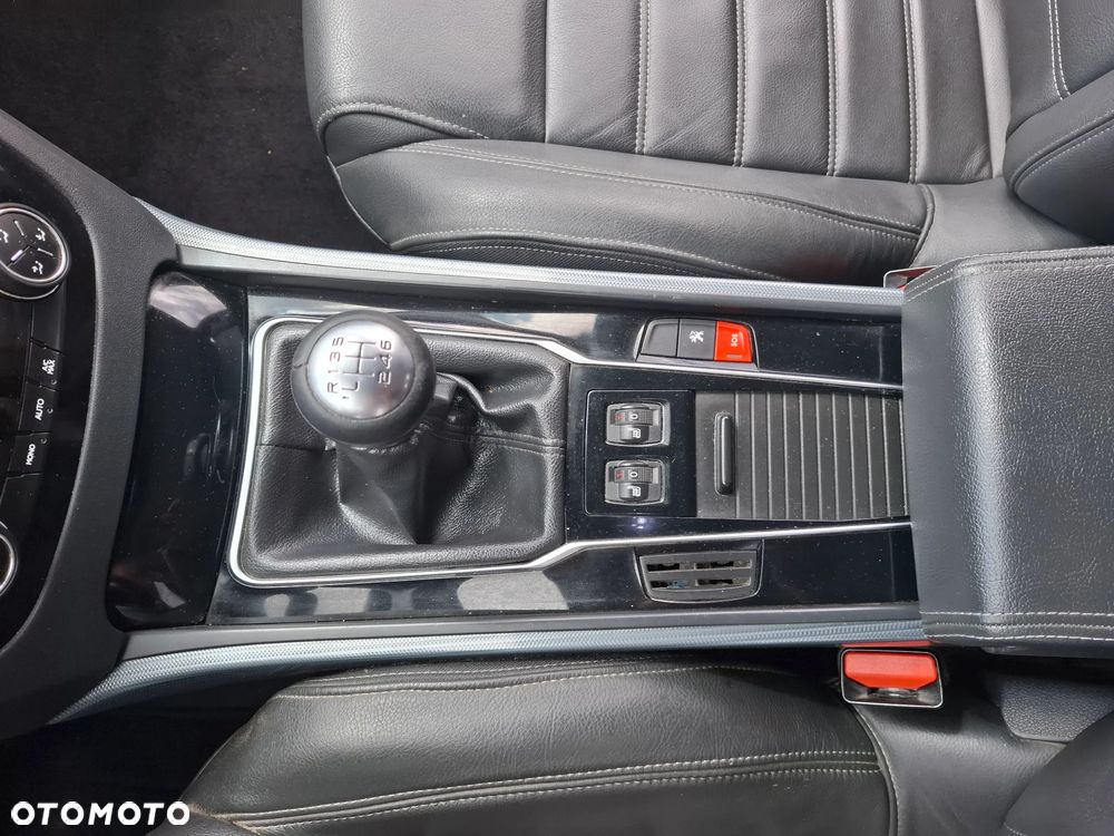 Peugeot 508 2.0 BlueHDi Allure S&S - 28