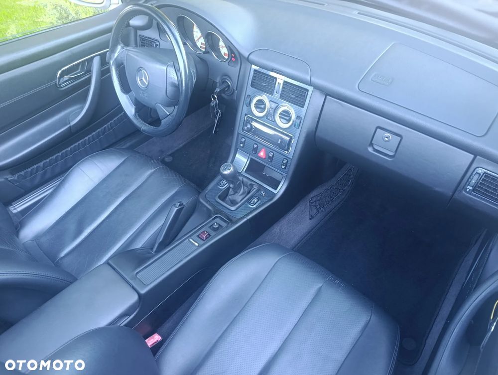 Mercedes-Benz SLK - 23