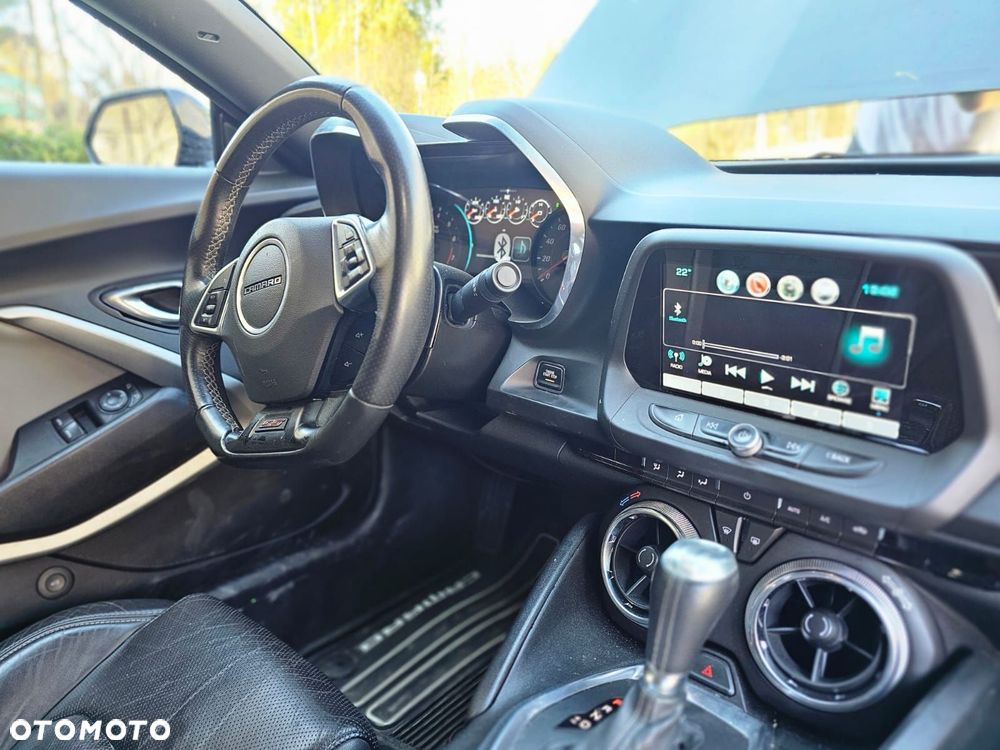 Chevrolet Camaro Touring 6.2 V8 - 19