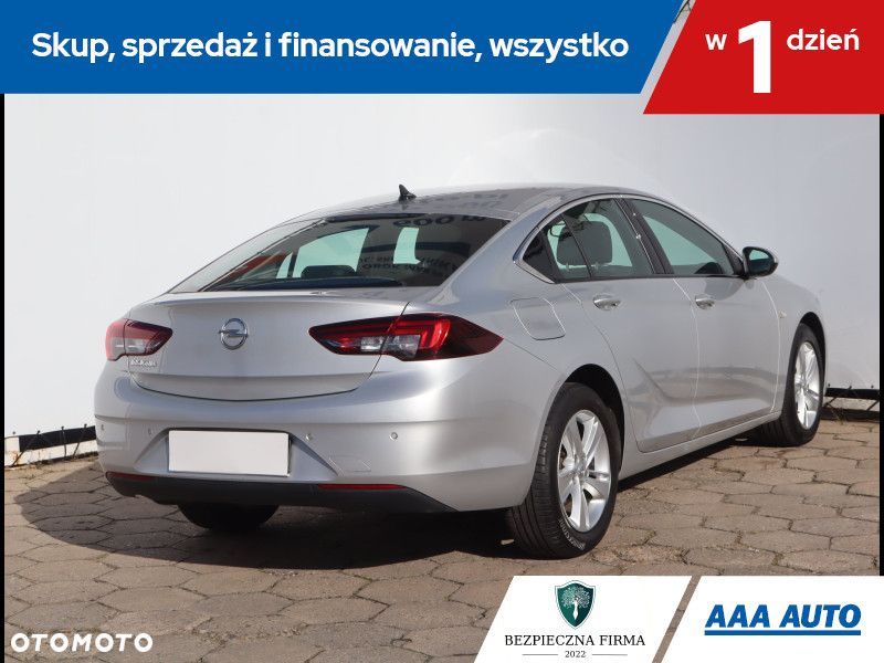 Opel Insignia - 6