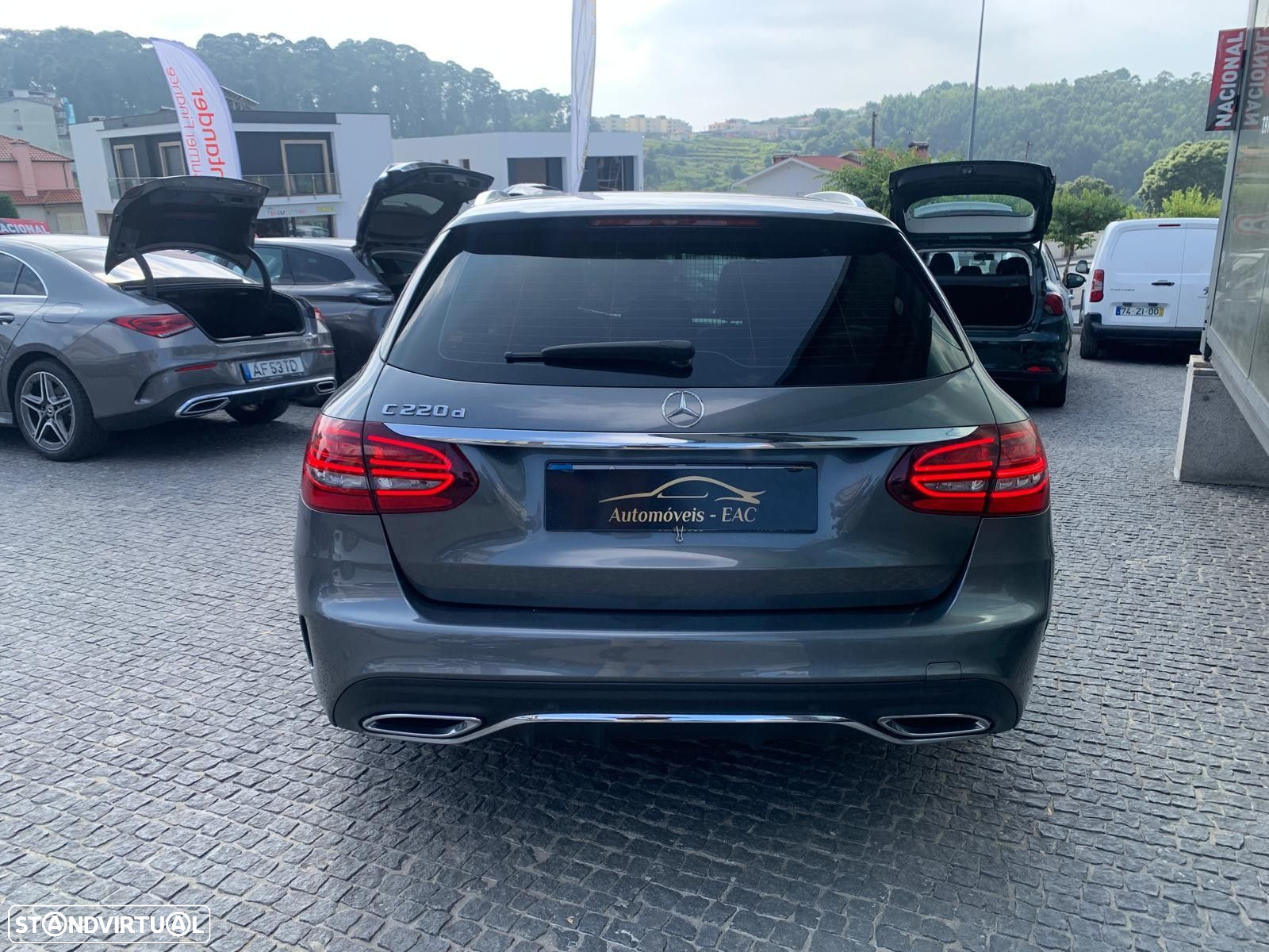 Mercedes-Benz C 220 d AMG Line - 4