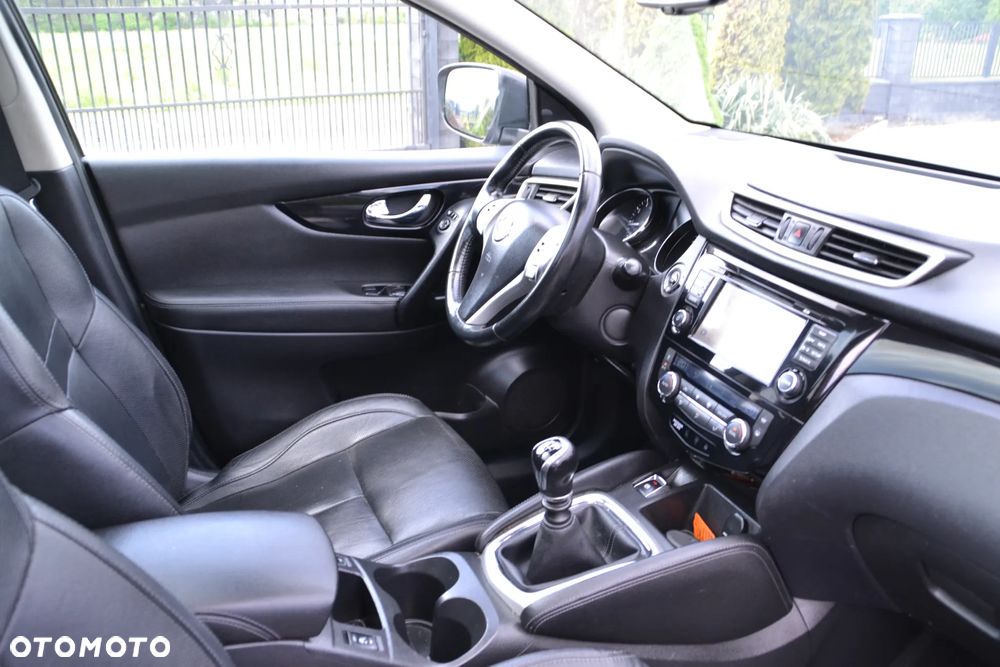 Nissan Qashqai 1.6 DIG-T 360 - 33