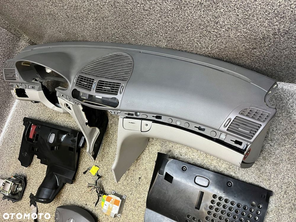 Kokpit deska pulpit pasy bezpieczenstwa poduszki modul AIRBAG Mercedes W211 - 5