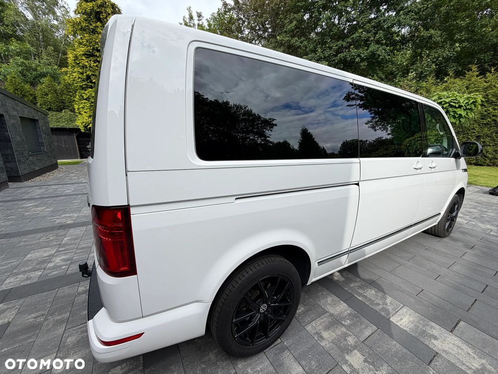 Volkswagen Multivan - 15