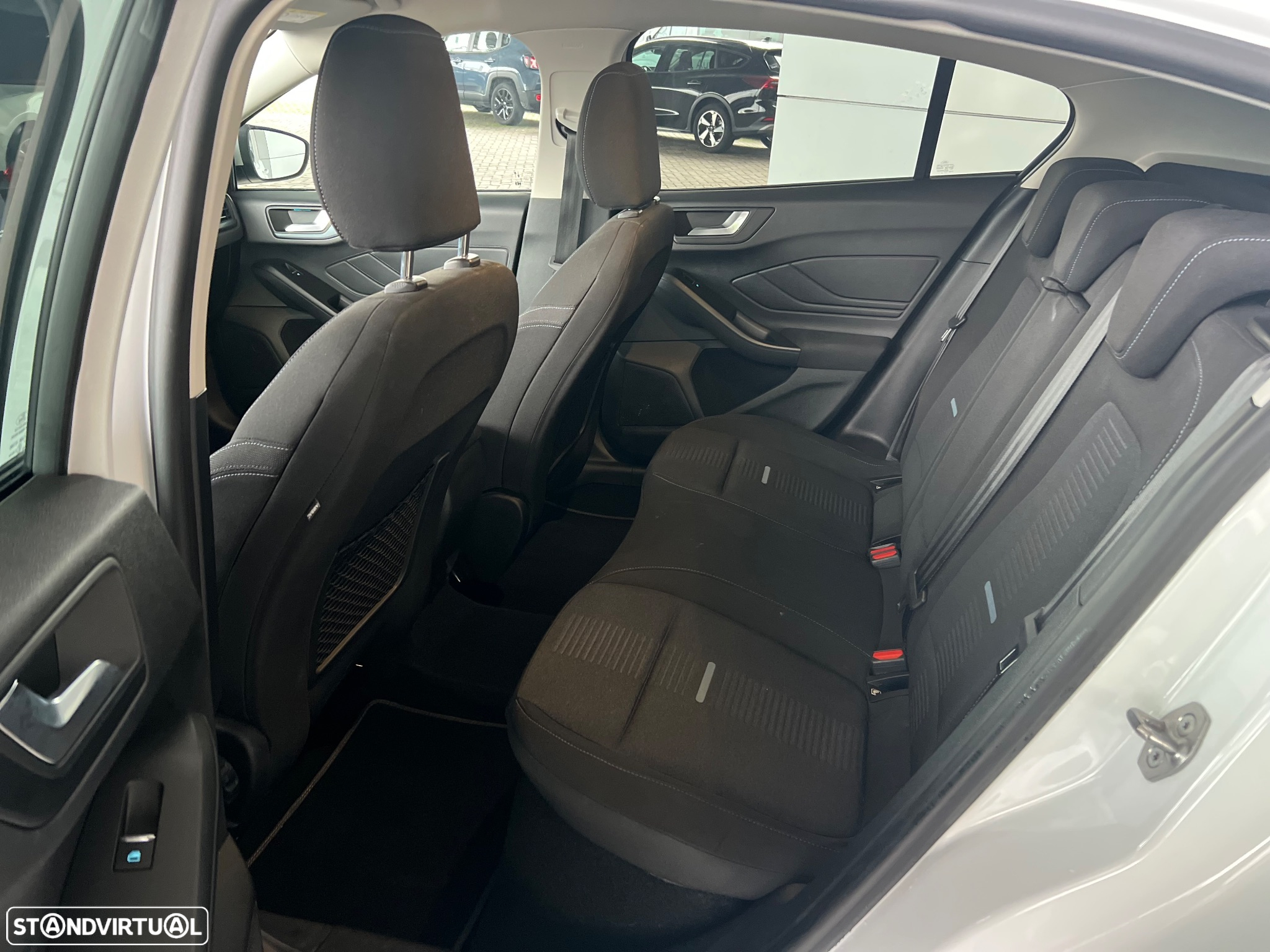 Ford Focus 1.0 EcoBoost Active X Aut. - 10