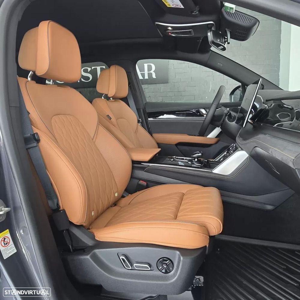 BYD Tang 108.8 kWh AWD Flagship - 9