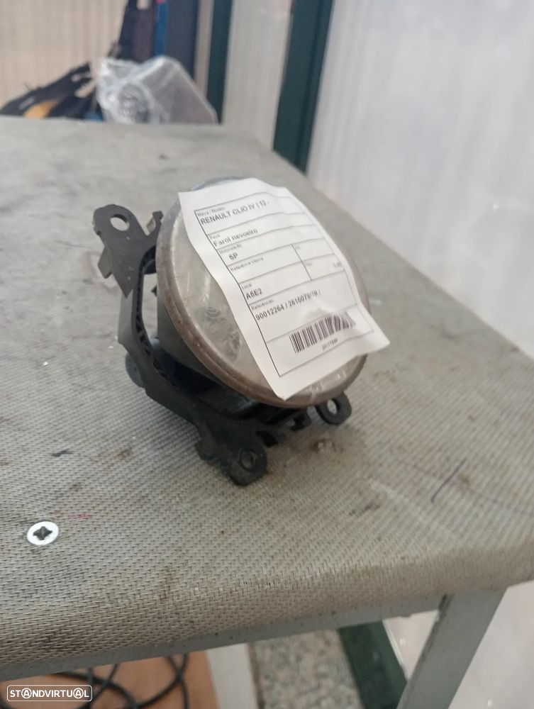 Farol nevoeiro Renault Clio IV 12 - / 90012264 / 261507817R - 1