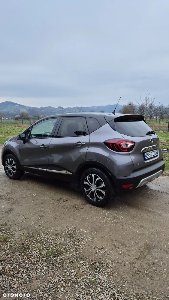 Renault Captur ENERGY TCe 120 EDC Intens - 4