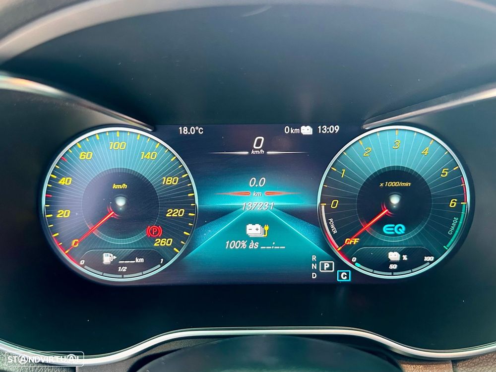 Mercedes-Benz C 300 de AMG Line - 16