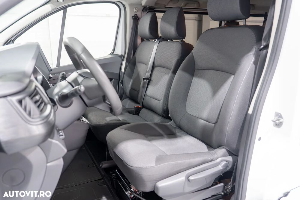 Renault Trafic Combi 2.0 Blue dCi 110 S&S L2 8+1 Life - 13