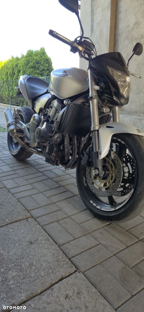 Honda CB - 1