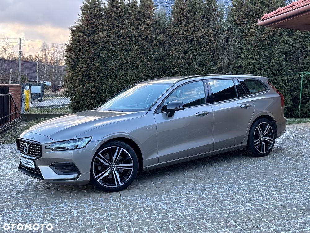 Volvo V60 B3 B Geartronic Momentum Core - 3