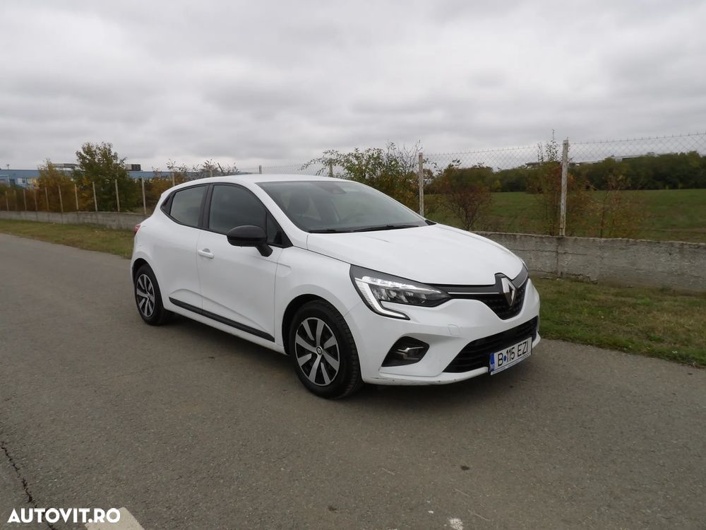 Renault Clio - 8